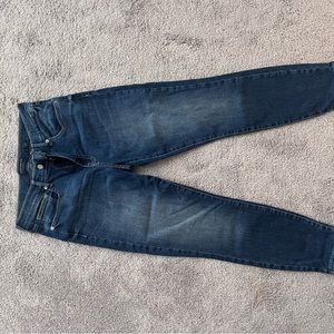Women medium washed skinny jeans, Lucky Brand, like new,